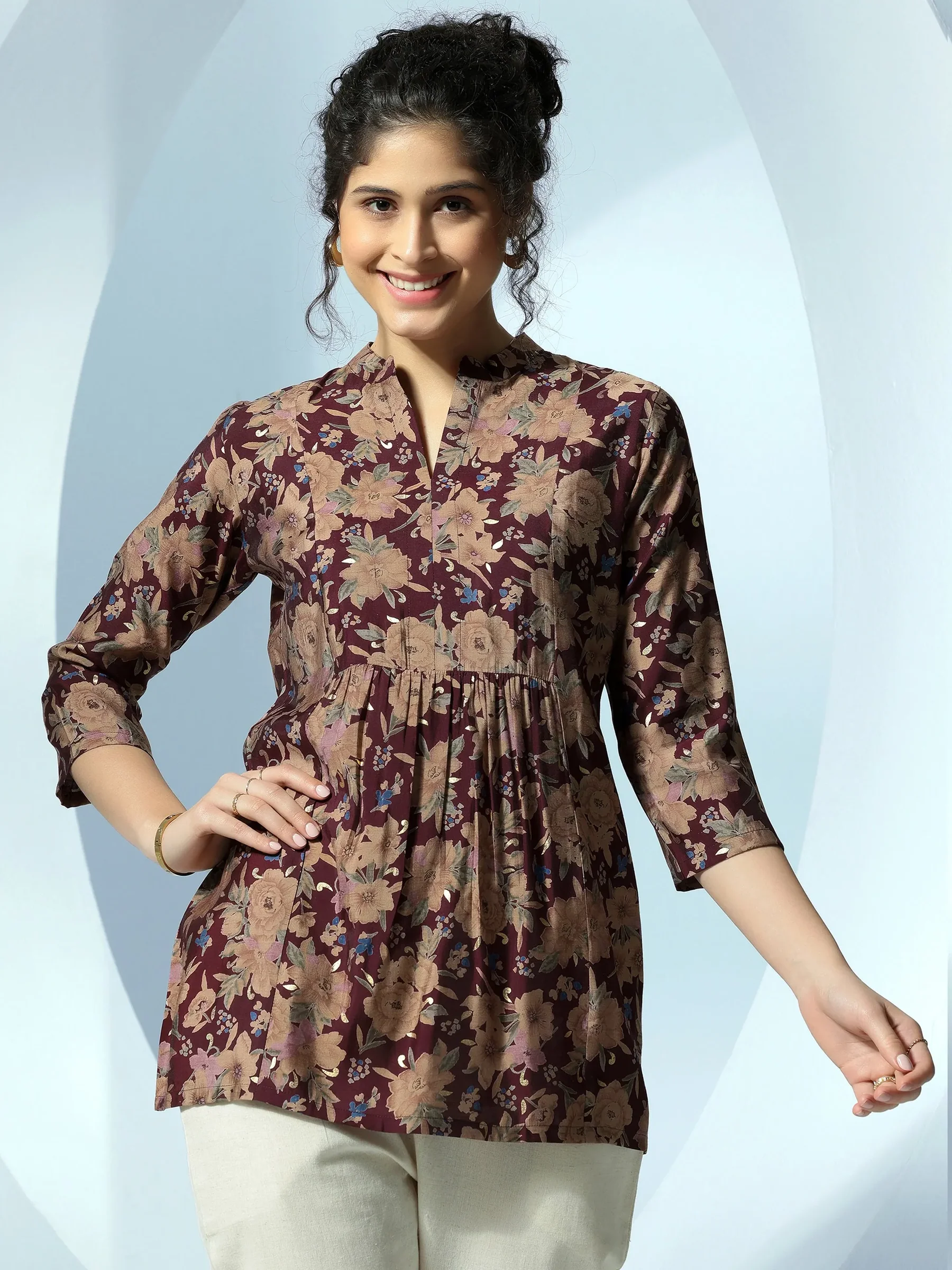 1_cc8bd66c-96bf-4edf-aa28-9fe636a085cb.webp Maroon Printed Silk Blend Straight Kurti - Image 1