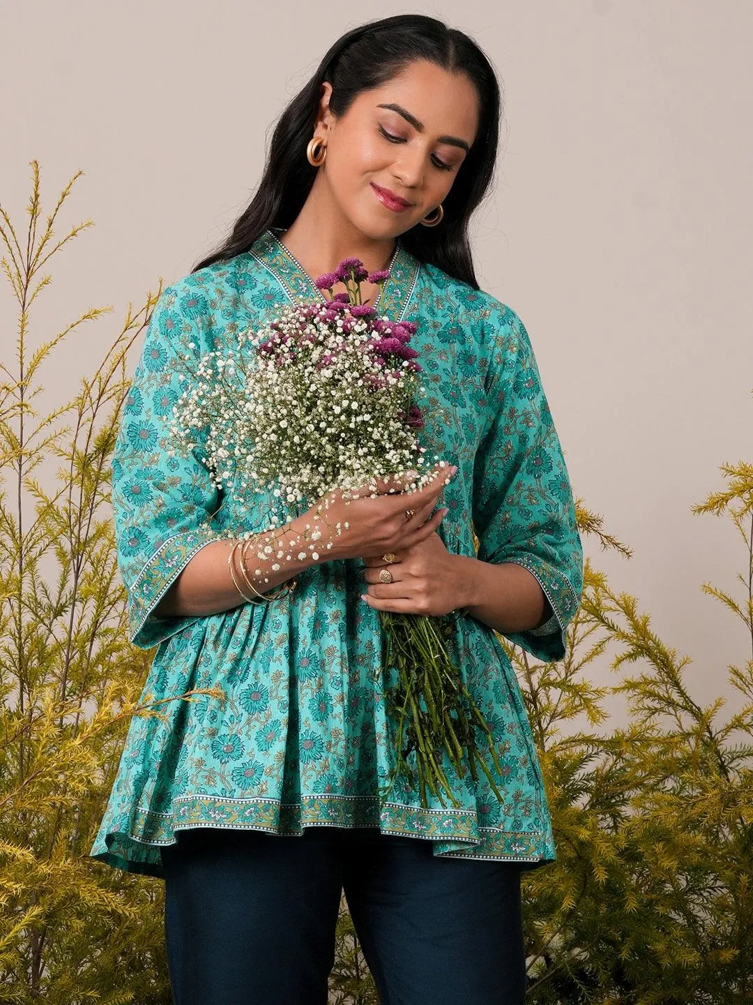 26592_6.webp Turquoise Printed Cotton A-Line Kurti - Image 1
