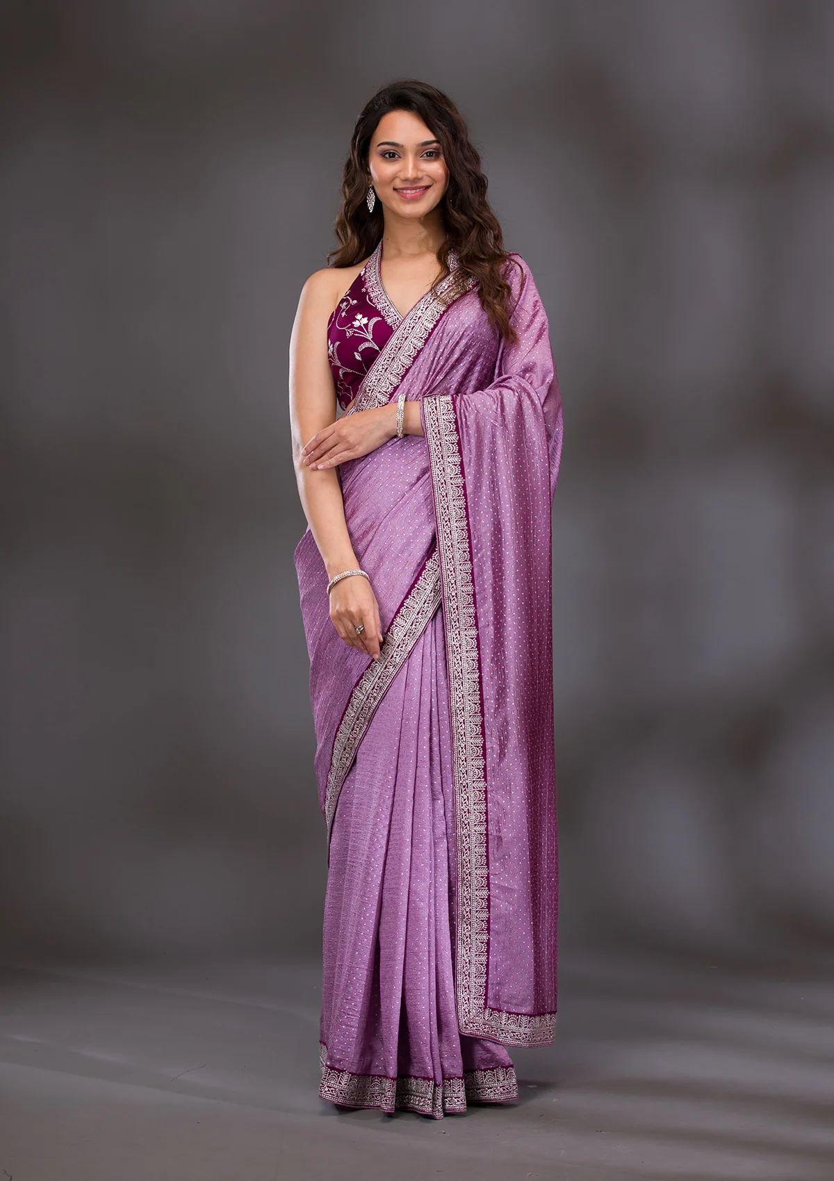 koskii-lavender-threadwork-rawsilk-designer-saree-saus0039430_lavender_1_1.webp Lavender Threadwork Raw Silk Saree - Image 1